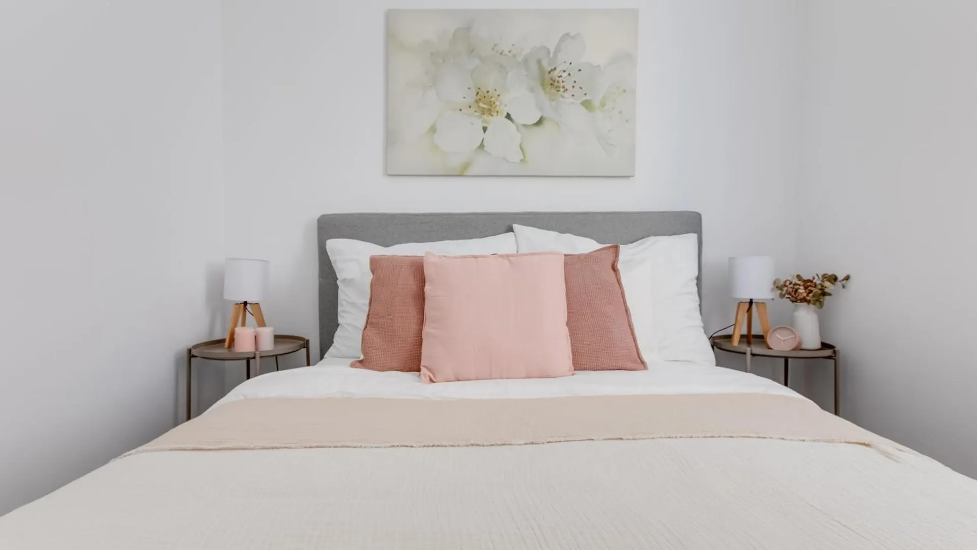 Chic And Modern Apartments Praag