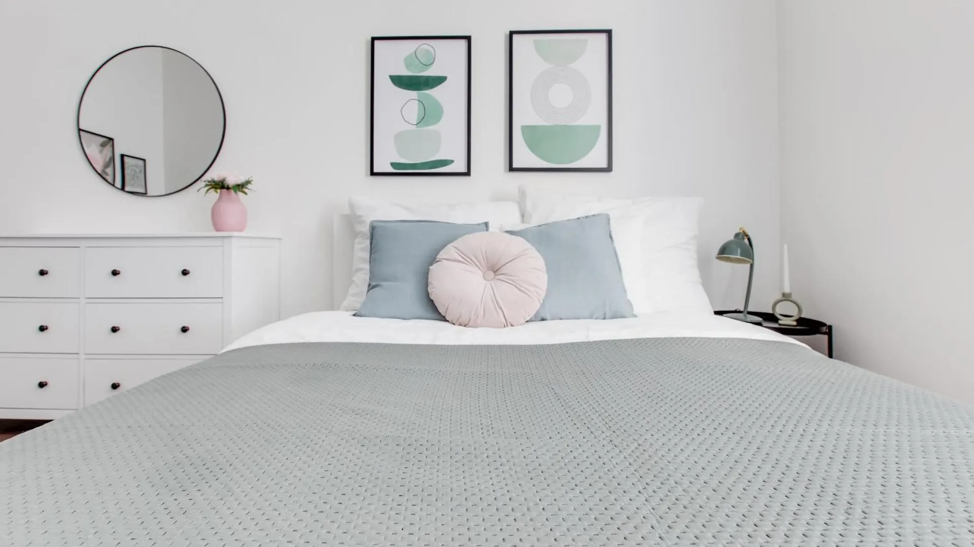 Chic And Modern Apartments Praag